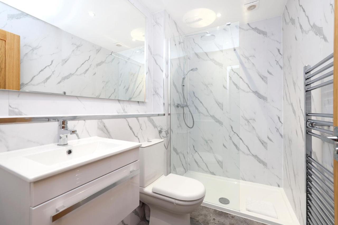 Stunning 2 Bed Apt Nr The Royal Mile & The Castle Edinburgh Bagian luar foto